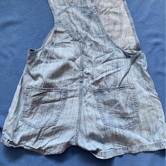 TNA shortalls - Picture 3 of 4